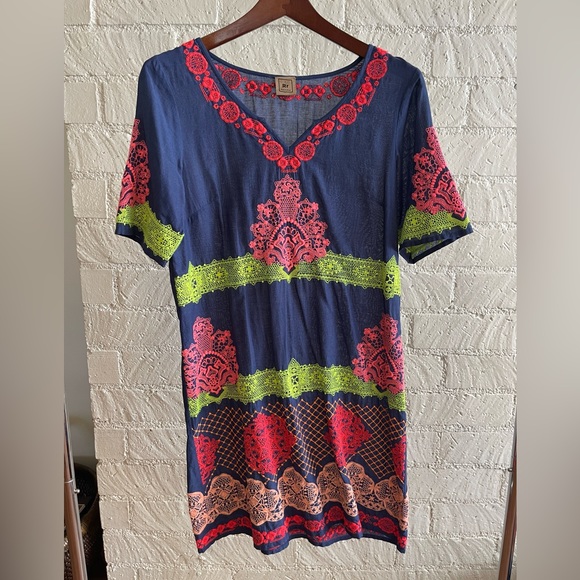 Rose and Rose Embroidered Boho Tunic Dress Size Small - Picture 1 of 6